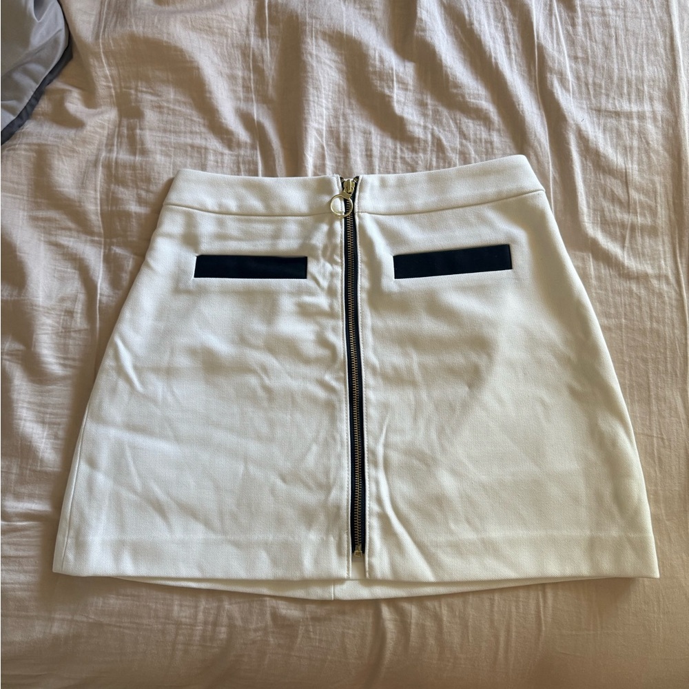 NWT Express Skirt
